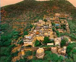 Neemrana Holiday